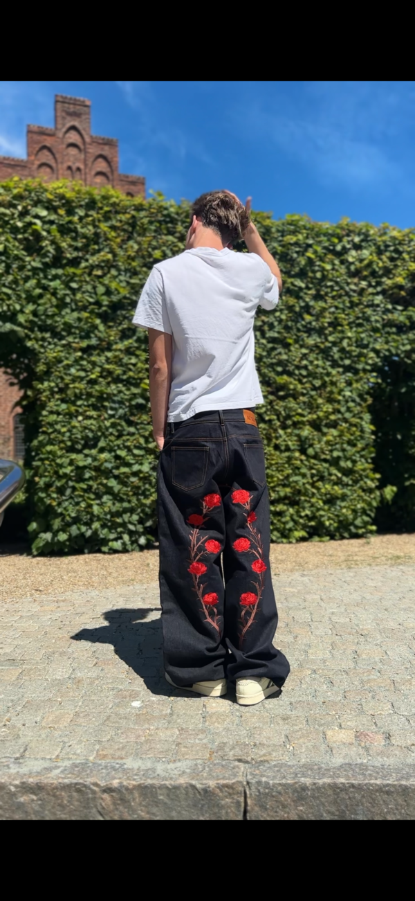 Thorn Rose jeans